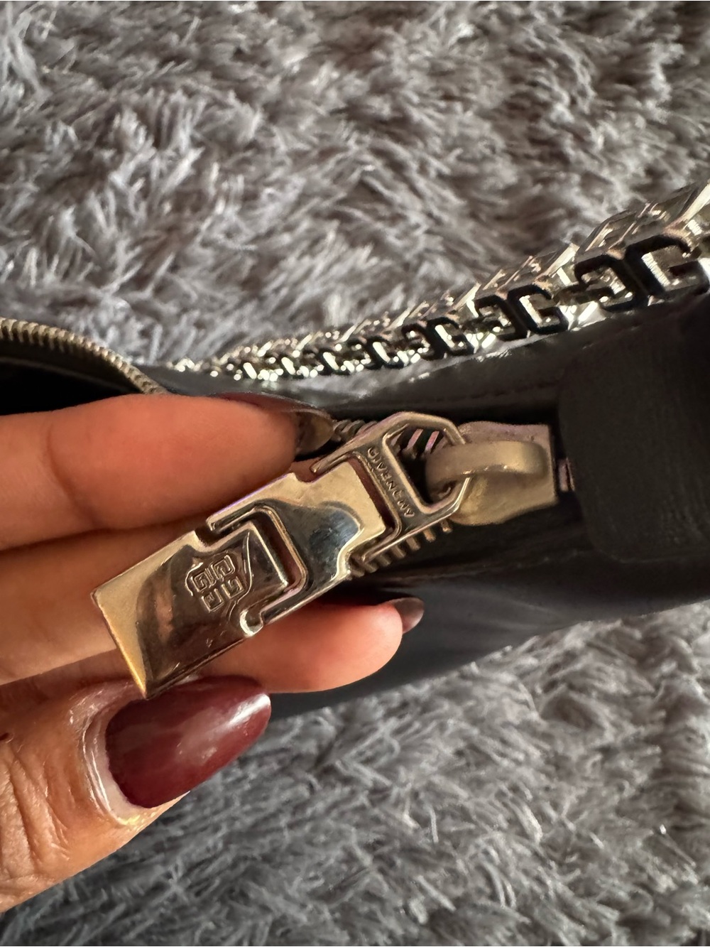 Givenchy bag - Picture 6 of 7